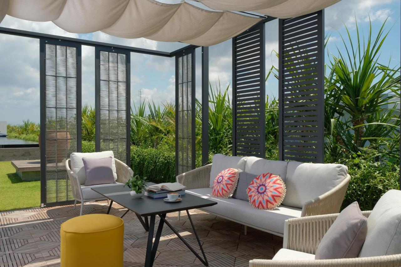 Kanvaz Village Resort Seminyak Екстер'єр фото